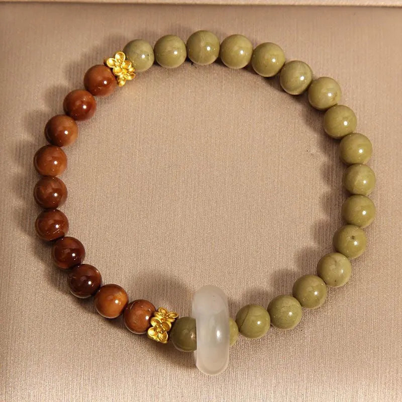 Green gradient Chinese style women's bracelet with crown and geometric diamond designs