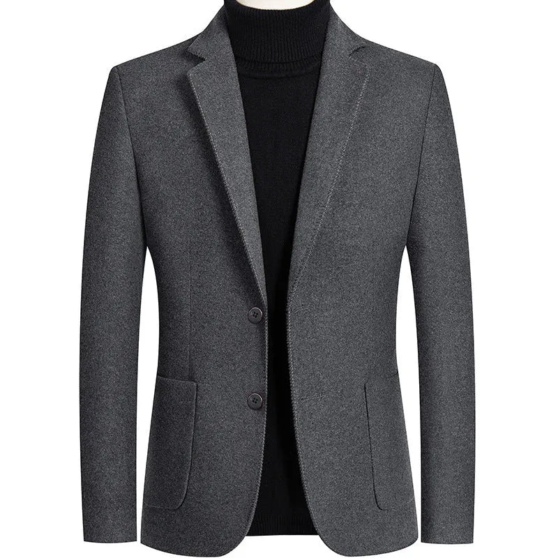 A grey slim-fit men's wool suit blazer with a non-ironing finish for autumn wear.