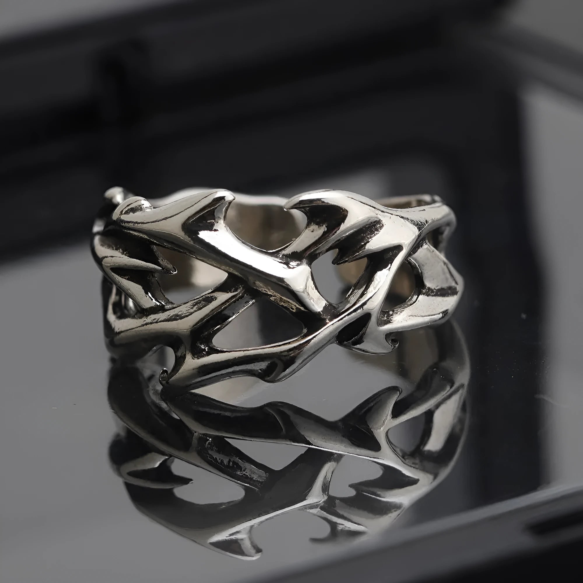 Copper geometric thorn flower ring with adjustable opening in colour J2150 thorns