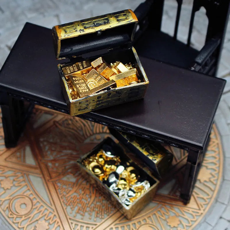 Alloy gold coin treasure box doll house miniature ornament for teenagers