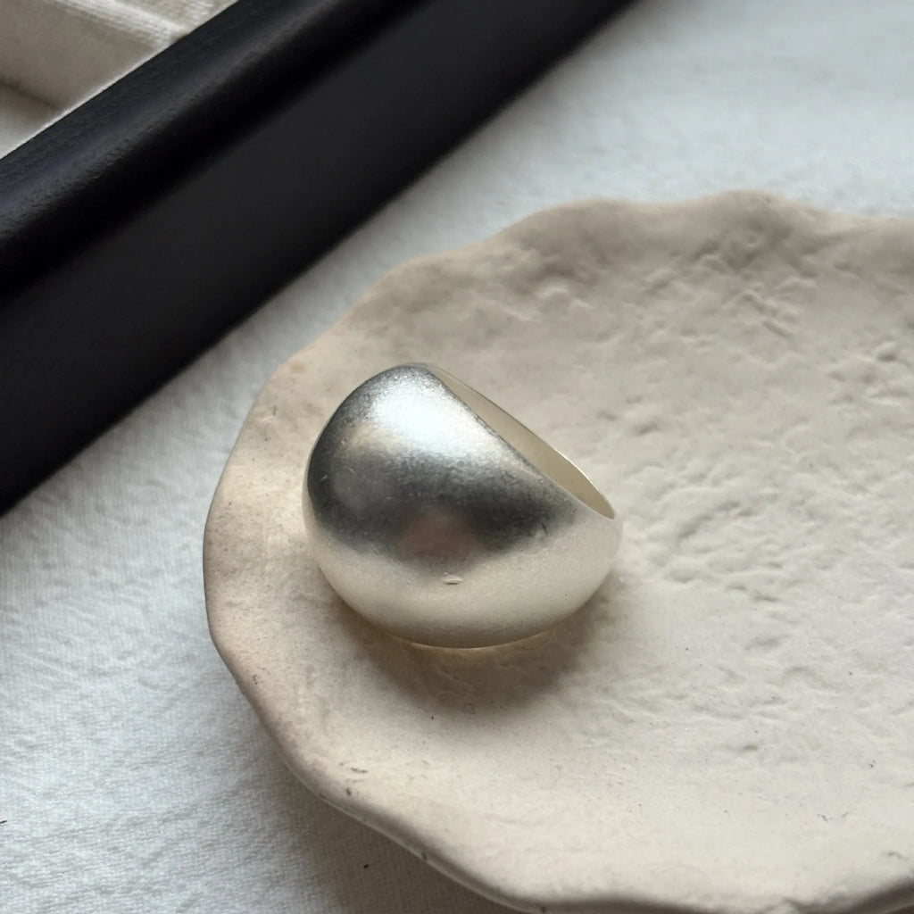 Brass chalcedony double-layer ring for women, geometric round shape, polished copper finish, ins style