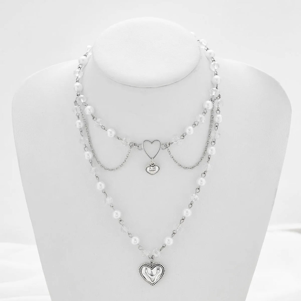 Retro alloy double-layer love heart necklace with electroplated finish