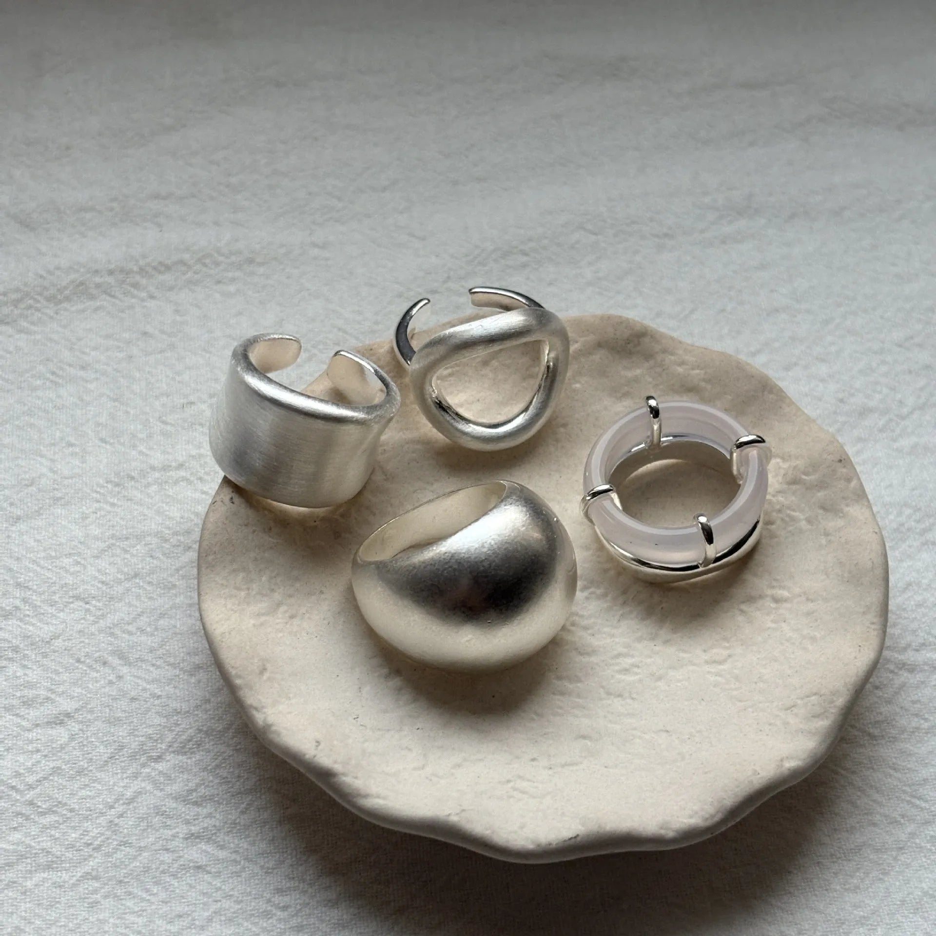 Brass chalcedony double-layer ring for women, geometric round shape, polished copper finish, ins style