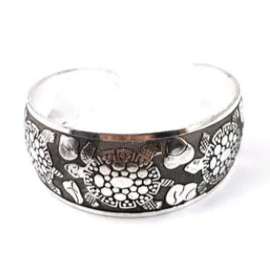 Ethnic Miao style carved open silver tone alloy bracelet with Roman shape design