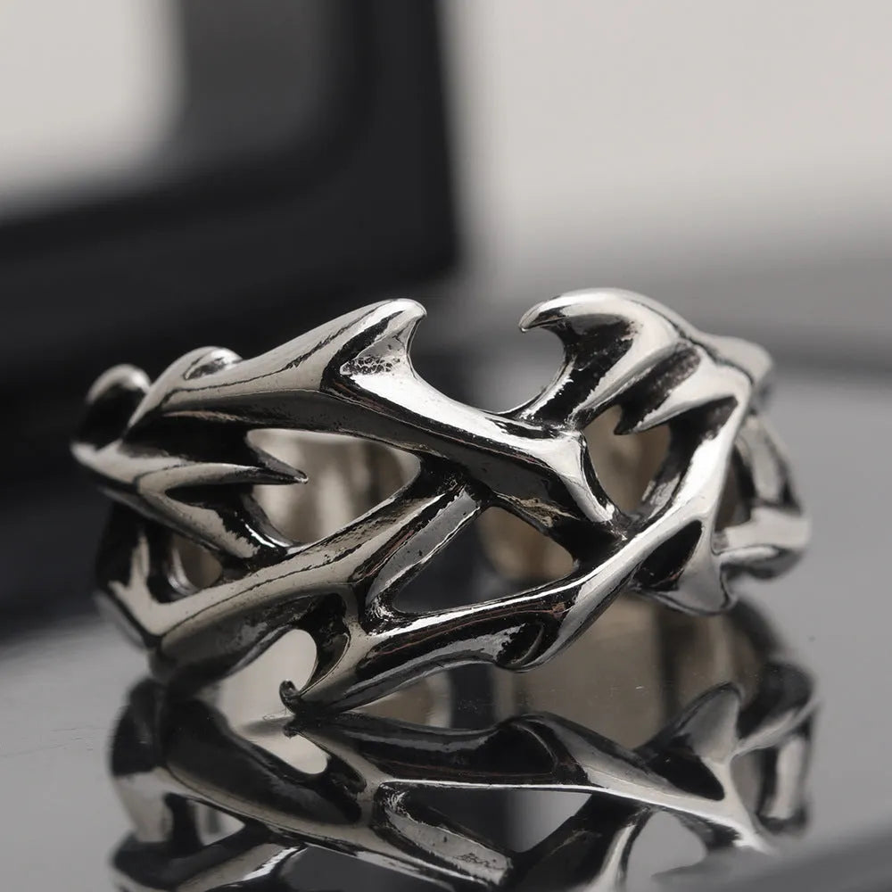 Copper geometric thorn flower ring with adjustable opening in colour J2150 thorns