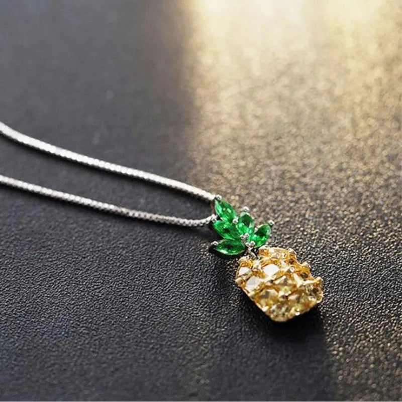 Silver plated women's necklace with a Korean fashion pineapple diamond geometry design.