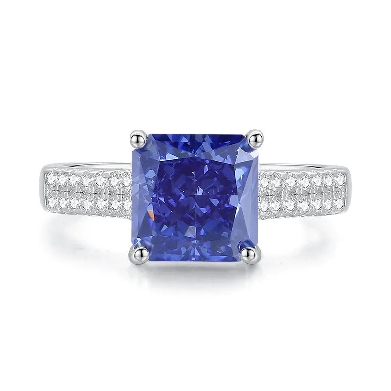 Sterling silver heart-shaped ring with a faceted colour zircon stone in a Tan Sang tone.