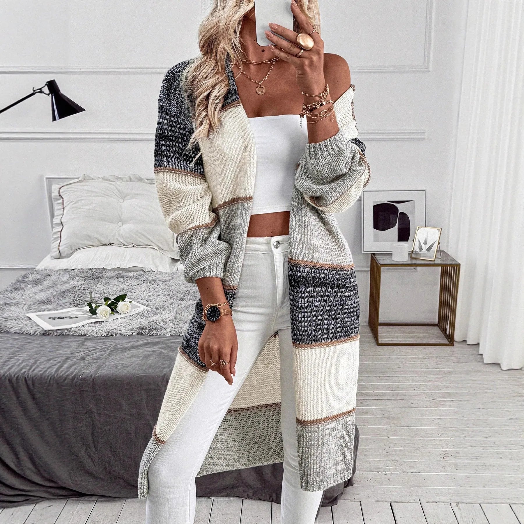 Grey women's knitted cardigan with long sleeves and loose street fashion fit