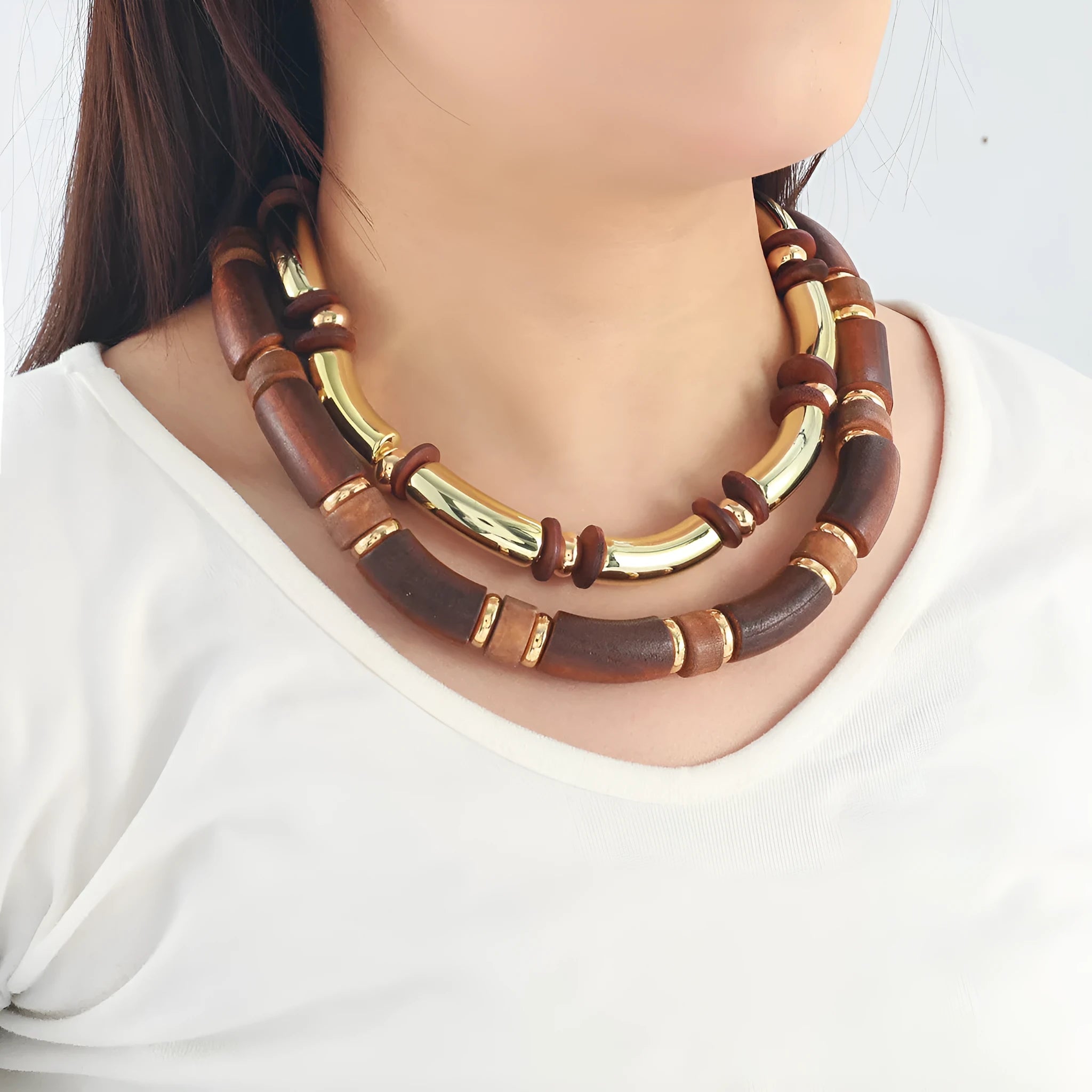 Women's layered wooden necklace and matching bracelet set in European exaggerated style