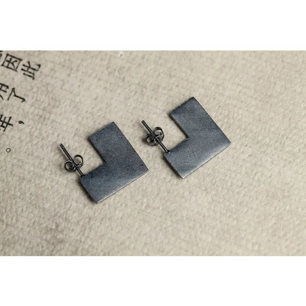 Sterling silver geometric square earrings with oxidation black finish, 16mm minimalist design