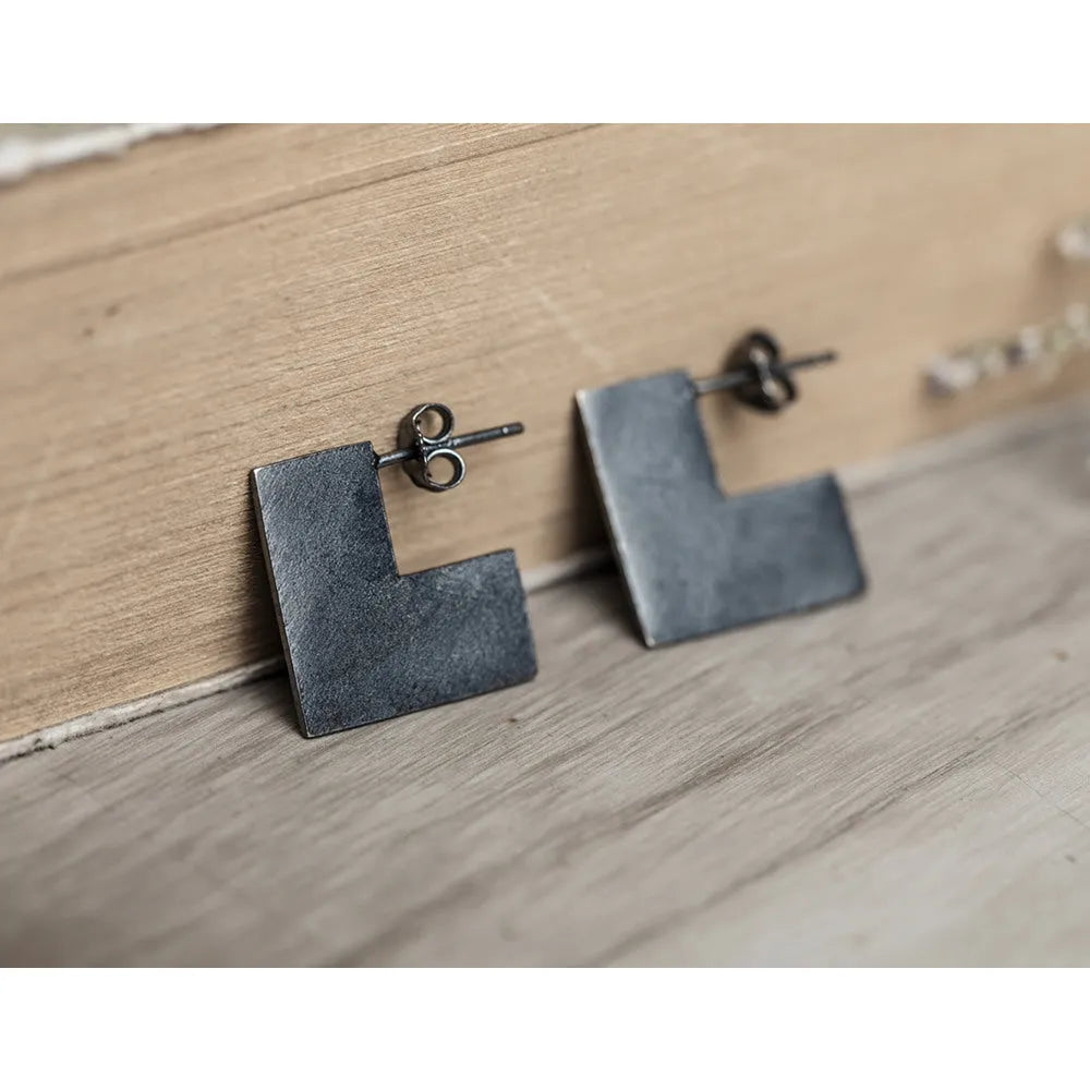 Sterling silver geometric square earrings with oxidation black finish, 16mm minimalist design