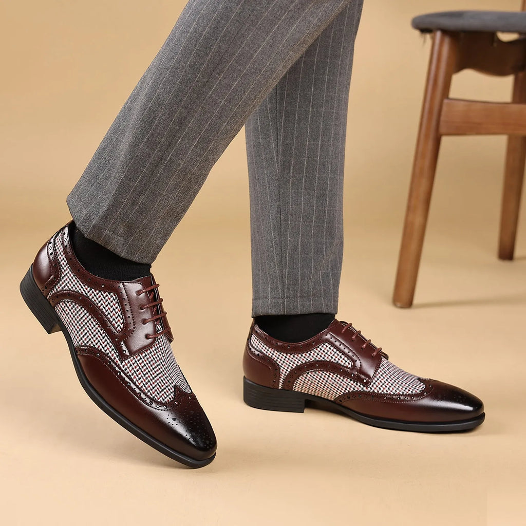 Men's black imitation houndstooth pattern casual shoes with lace-up front and rubber sole.