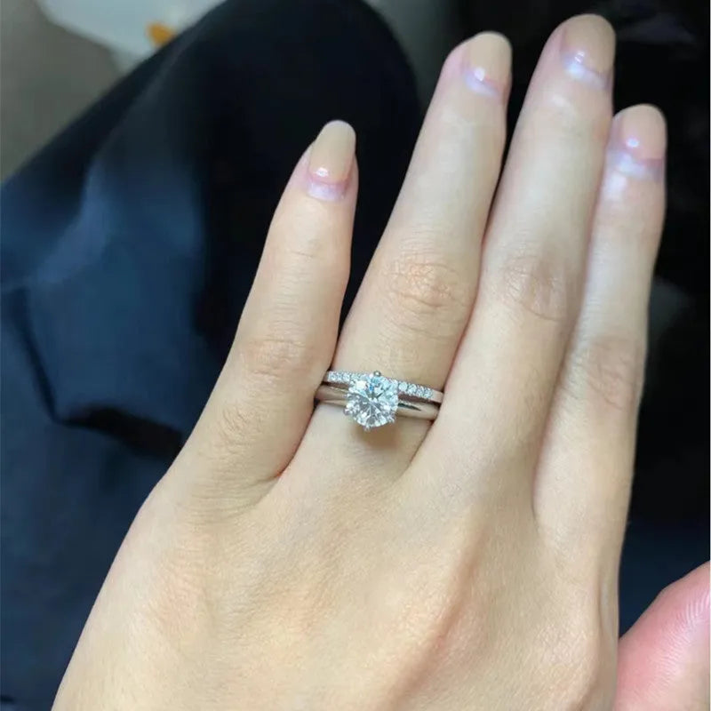 Adjustable silver couple ring with heart shape, D colour moissanite, and Chinese dragon phoenix decorations