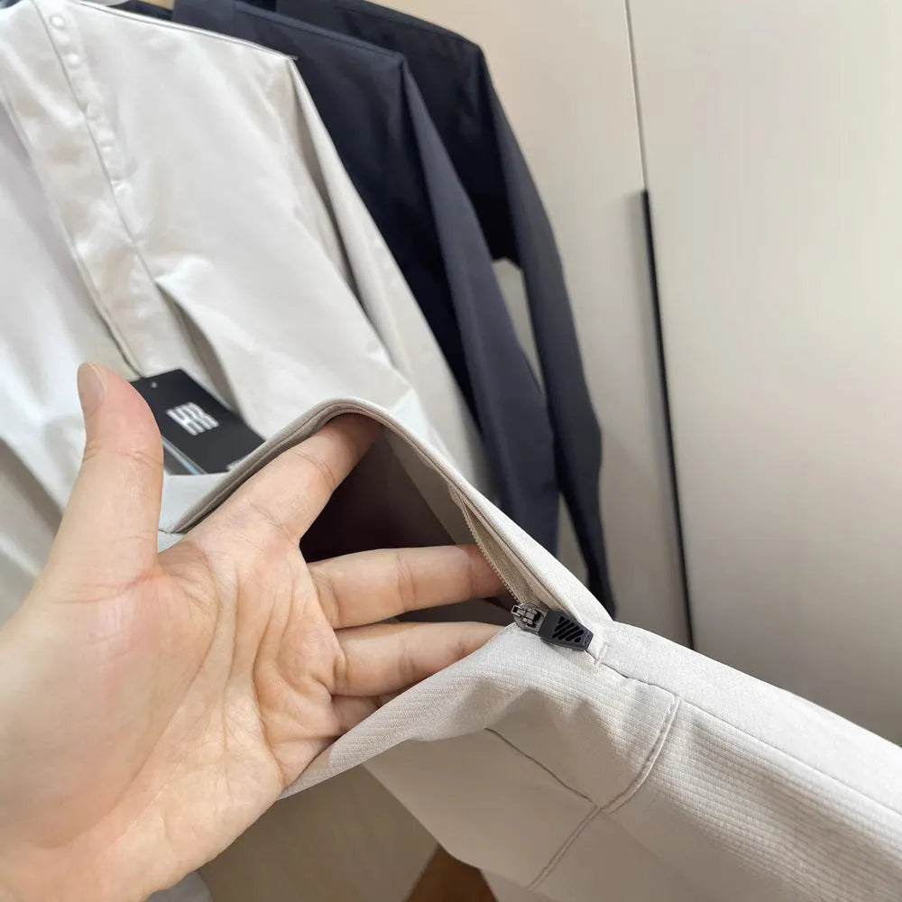 Men's stand collar polyester jacket in straight hem design with long sleeves