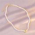 Female vintage retro imitation pearl necklace with geometric shape, adjustable 21-50cm perimeter, available in multiple colours