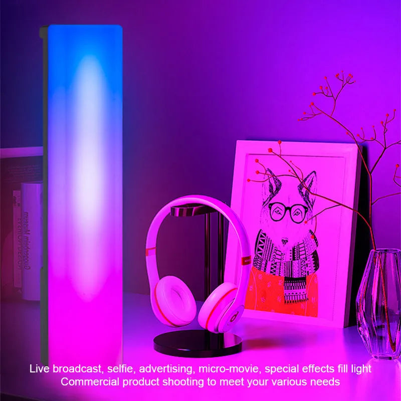 3D RGB light pick-up table lamp with music voice activation in white or black shell