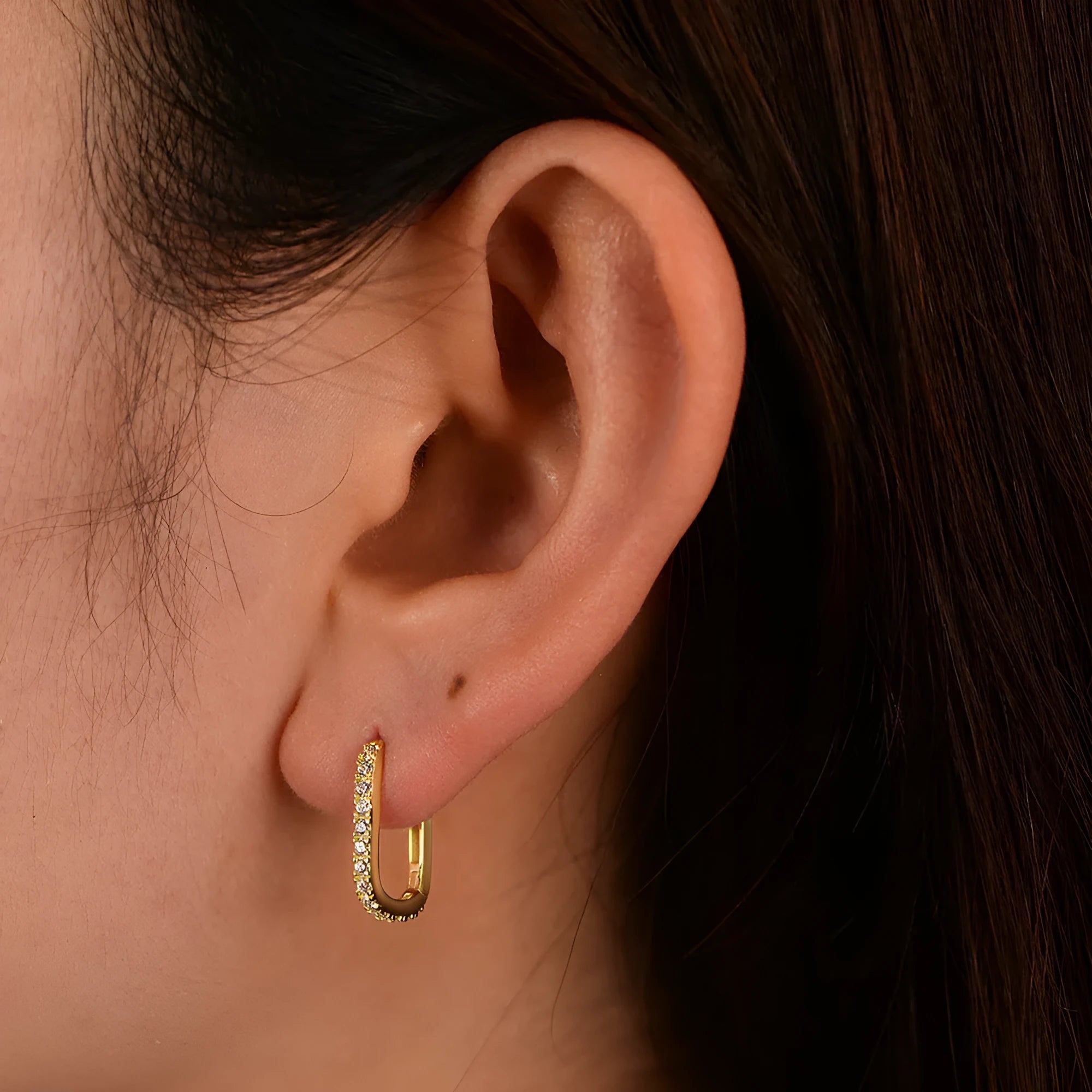 S925 sterling silver oval zircon ear clip studs in white or yellow with geometric design