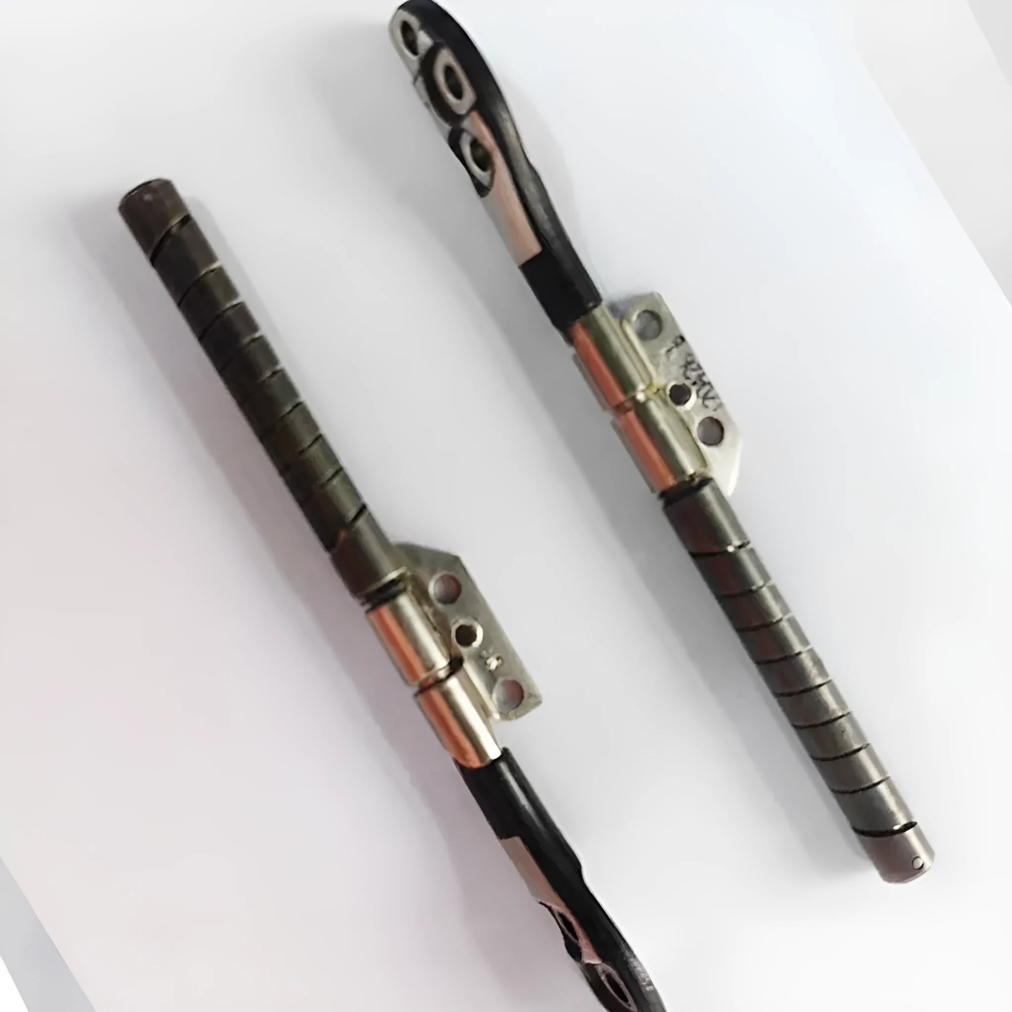 MacBook Pro 15-inch A1286 laptop screen shaft replacement part with original factory processing