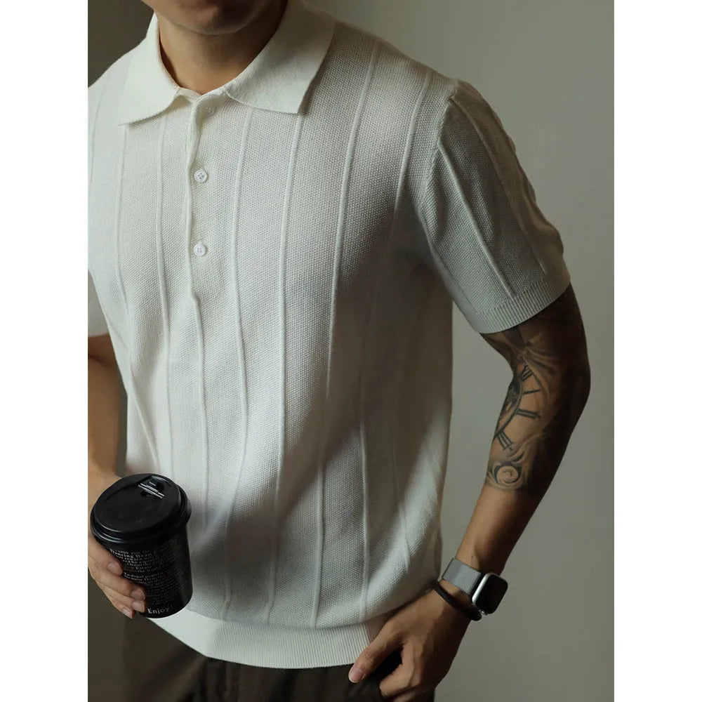 Men's solid colour polyester t-shirt in loose fit, available in black and white options