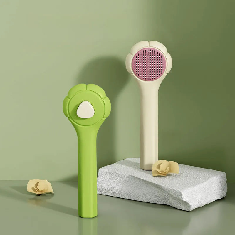 Floating comb for cats and dogs in blue with ABS handle and unembroidered steel bristles for short hair removal