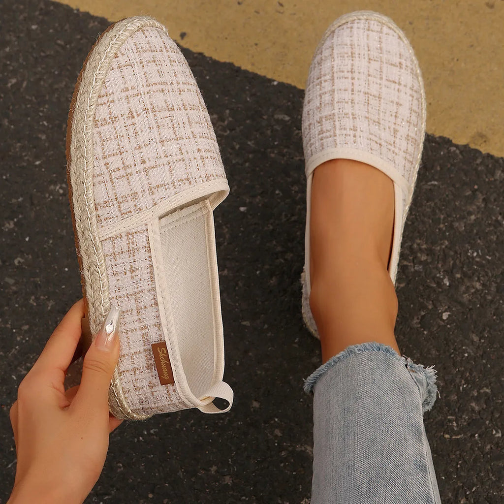 Rope bottom fisherman canvas shoes in black white beige colours with round toe and flat heel