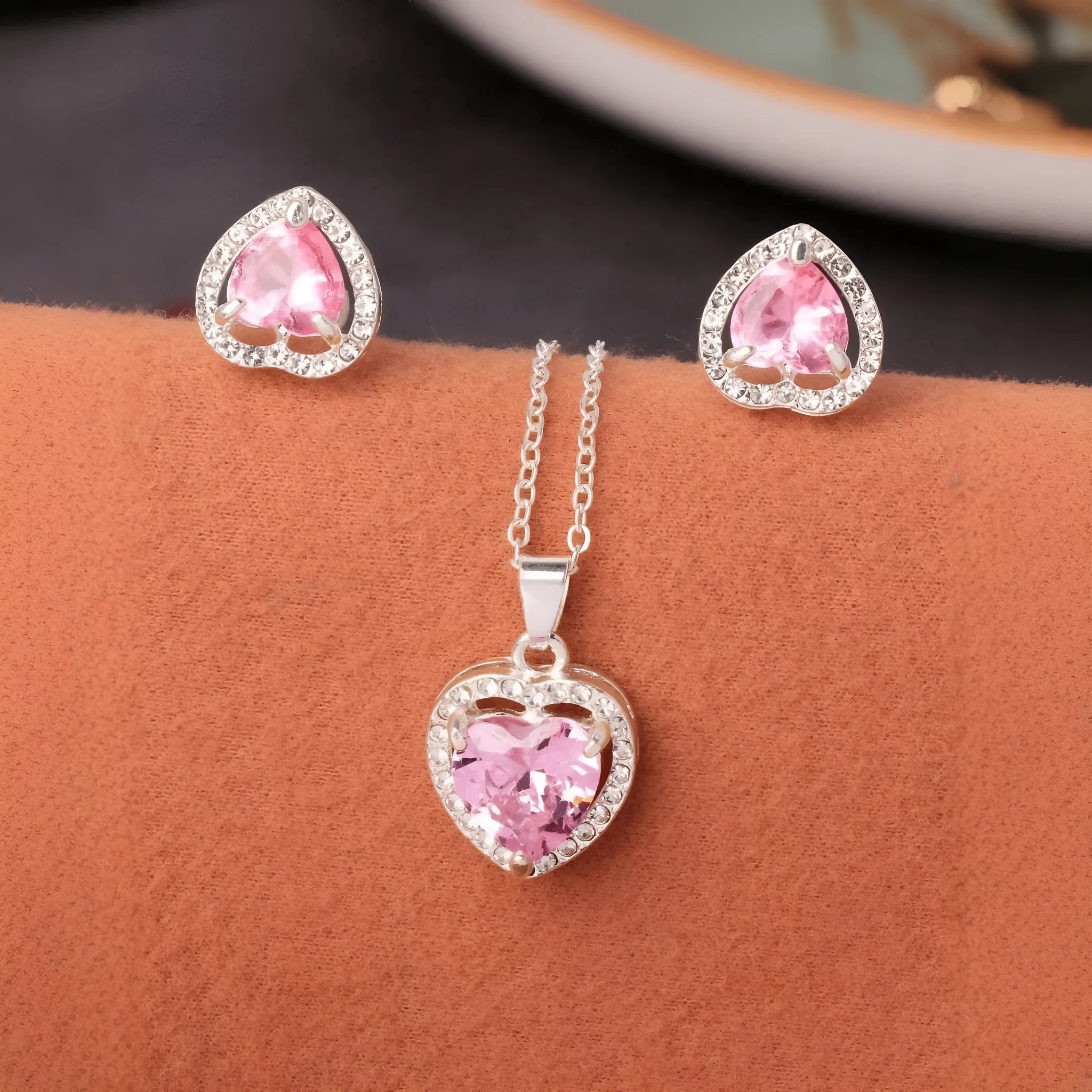 Crystal zircon heart-shaped pendant earring set in pink colour, cubic zirconia stones, stud design, approx 1.5 cm length