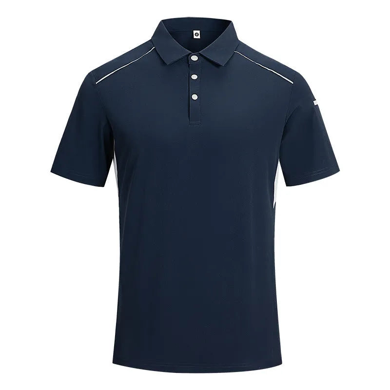 Man wearing a solid colour short sleeve ice feeling quick-dry T-shirt.