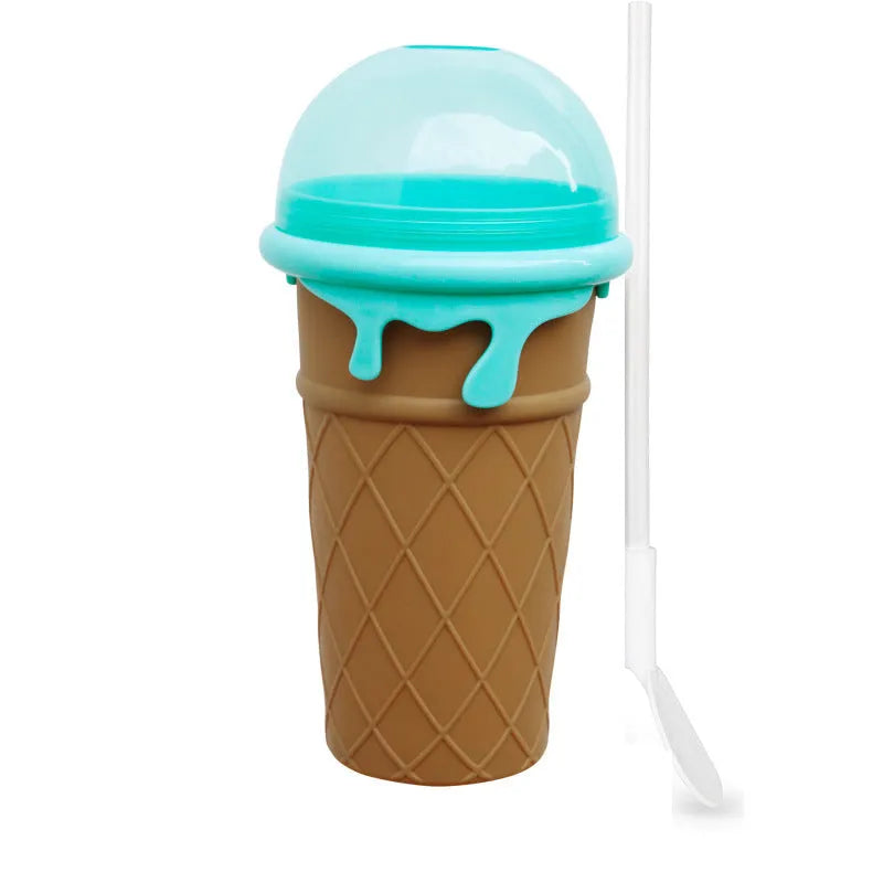 Blue 500ml slushy maker cup with quick-freeze function for homemade smoothies and ice cream.