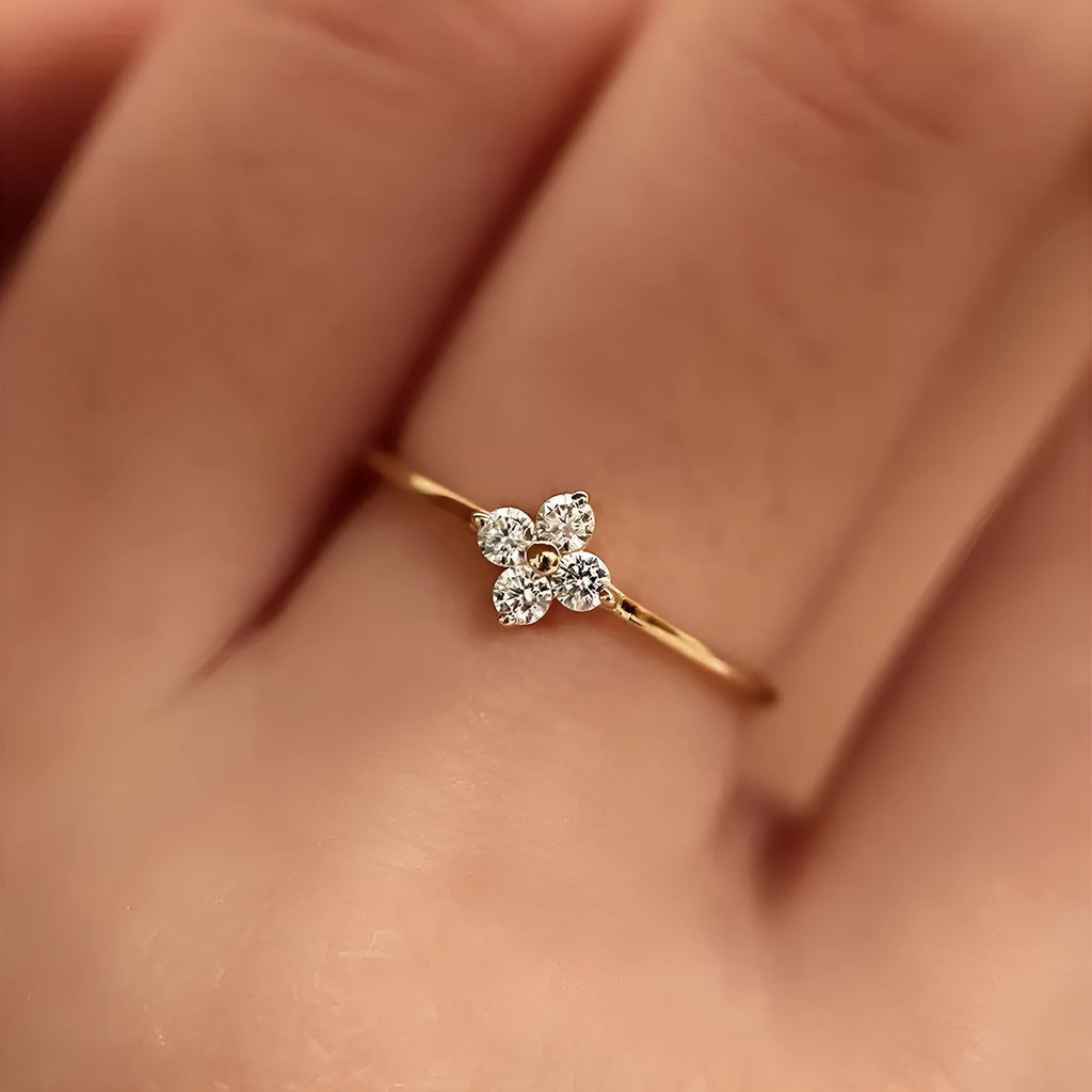 Four-leaf clover micro-inlaid zircon ring on copper base, yellow gold finish, geometric shape, women's ring