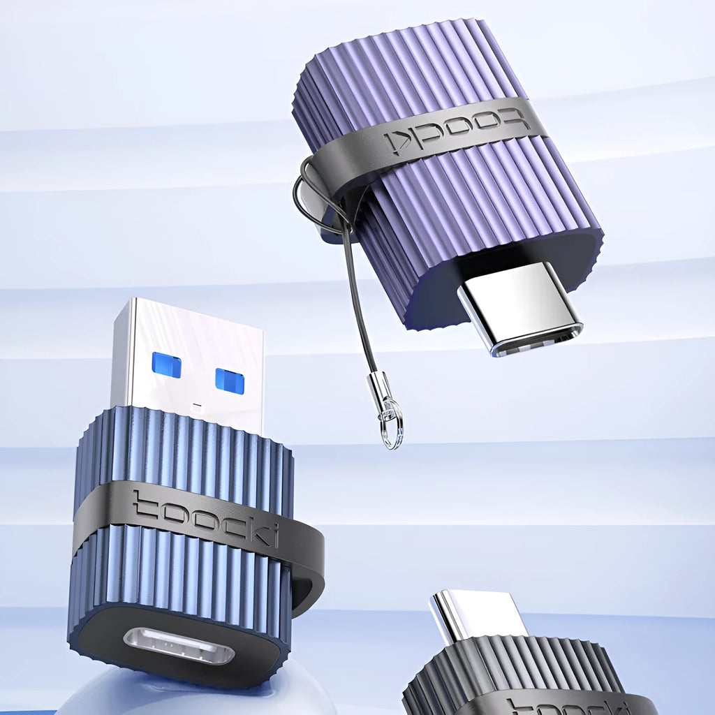 USB3.0 male to Type-C female adapter in aluminium alloy, black colour variant