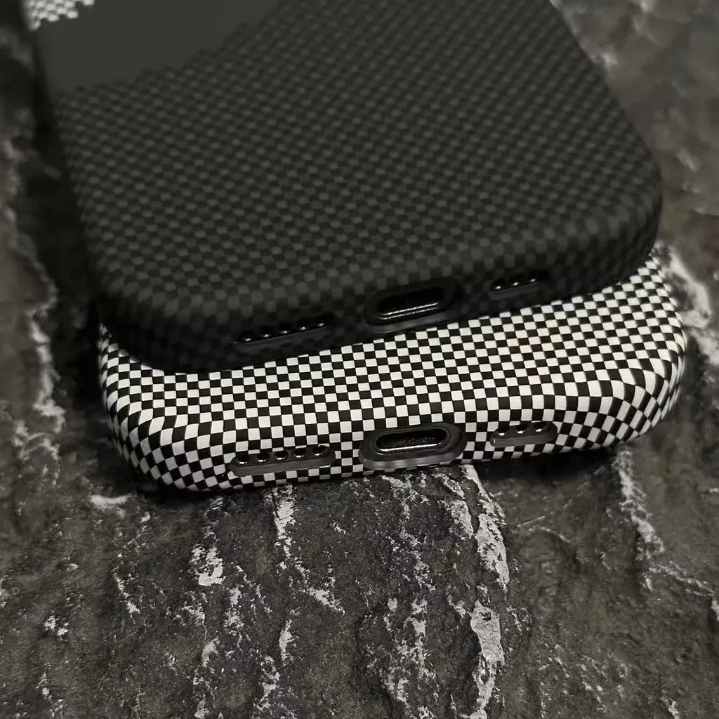 Luminous magnetic PC protective phone case for iPhone 15 Pro Max Alpine black pattern shockproof anti-fall