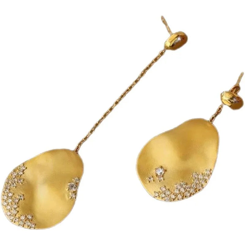 Asymmetric floral earrings with zircon mosaic in gold and silver colour options