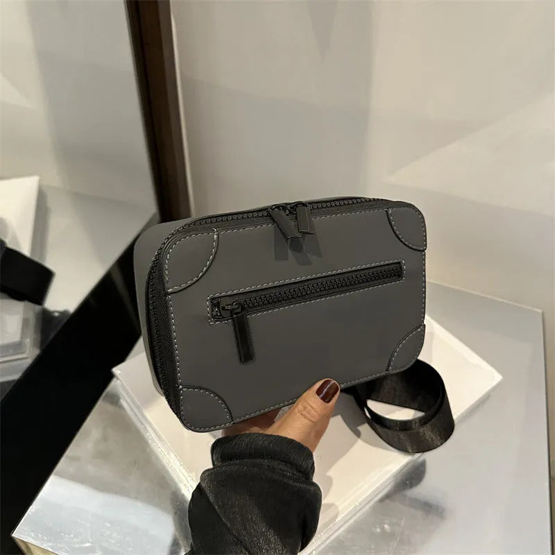 Small square women's crossbody shoulder bag in PU leather with mobile phone compartment