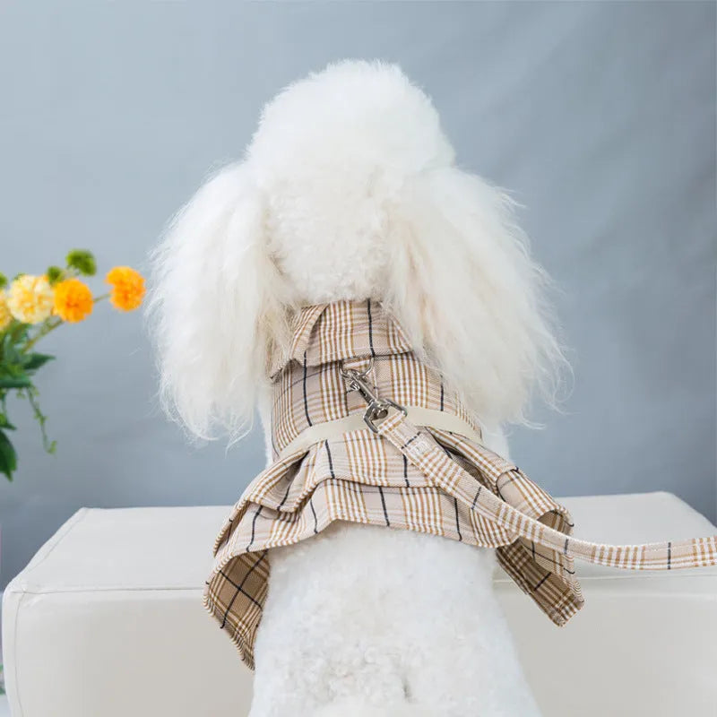 Chest strap pet vest harness with attached hand holding rope in polyester fabric