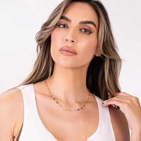 Ladies geometric crystal necklace with adjustable alloy chain 41-50cm cold wind style