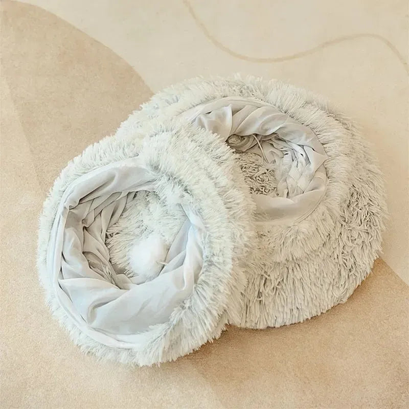 Gray plush cat bed mat measuring 85 by 85 by 26 centimetres, placed on floor for winter use
