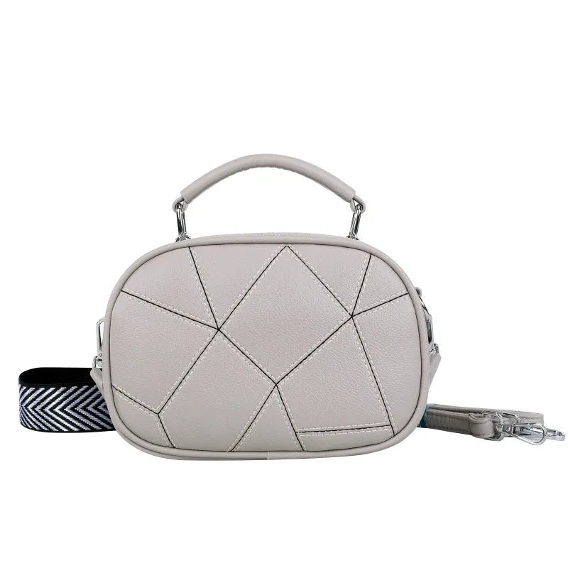 Three-layer patchwork small bag in round suitcase shape measuring 20x15 cm