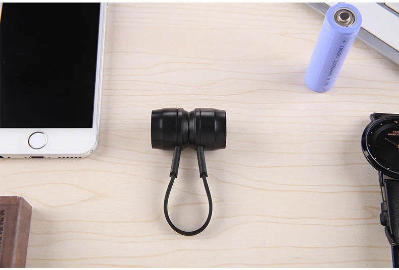 Mini portable keychain emergency phone charger with lithium battery for Android Apple or LeTV devices