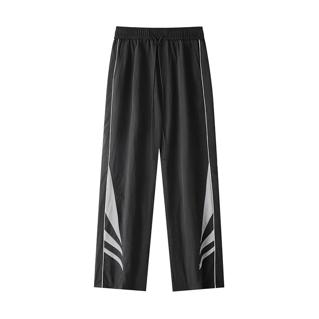Men's plus size straight leg summer trousers in black with elastic waistband
