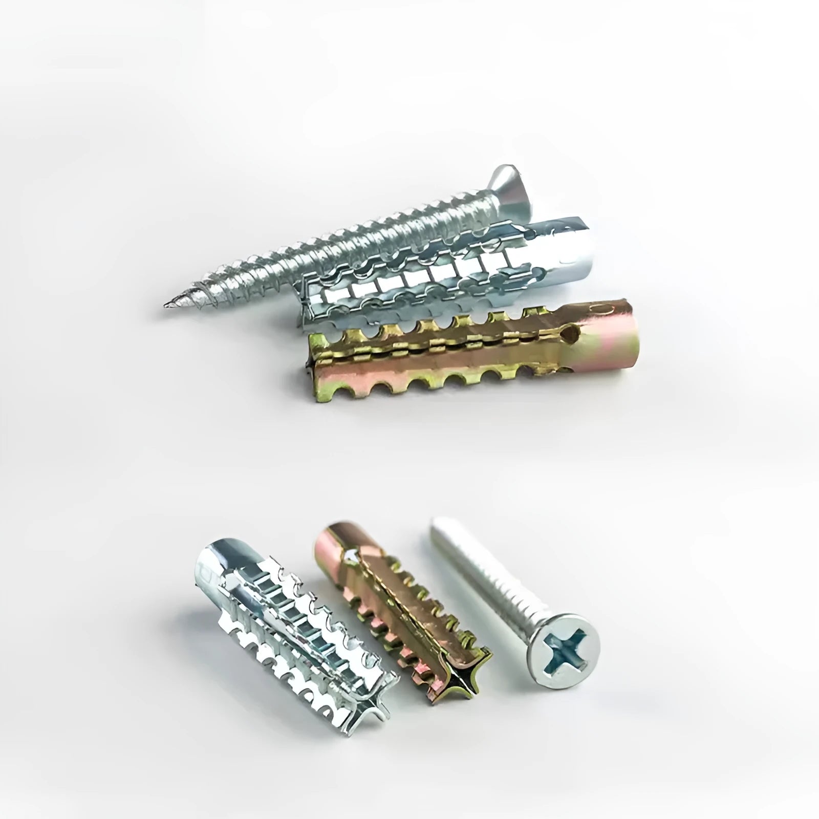 Iron expansion screw with four serrated barbs next to a screw, showing drill diameters of 6mm, 8mm, 10mm, and 12mm.