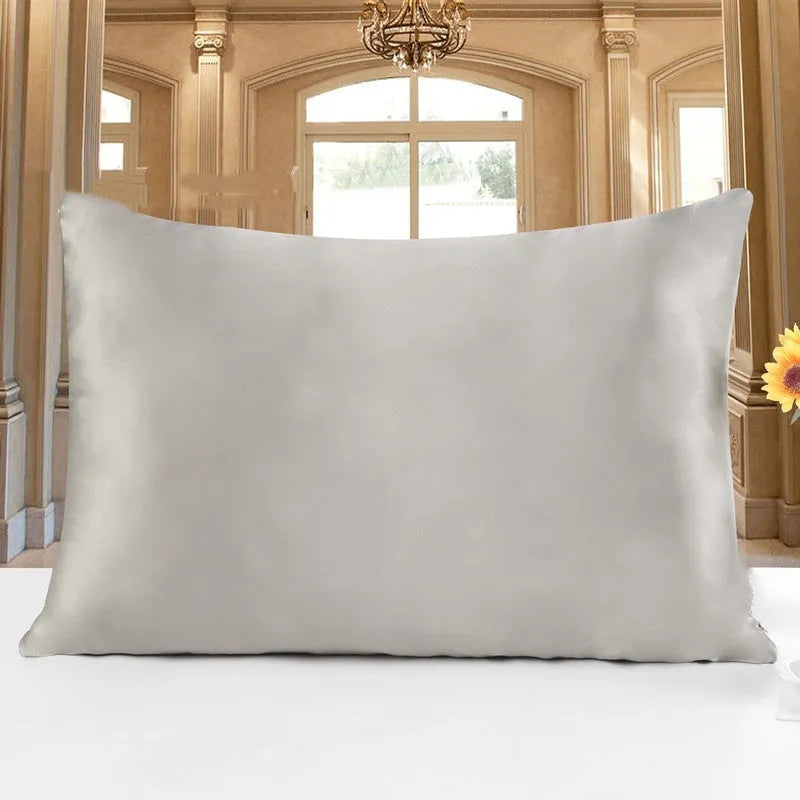 19M double-sided silk pillowcase shown in apricot colour, with size options 51x66, 51x76, and 51x91 cm.