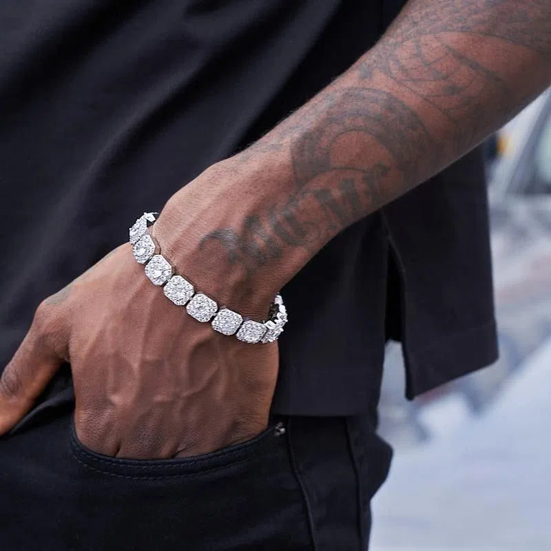 Hip-hop unisex full diamond geometric alloy bracelet in 18CM size on white background