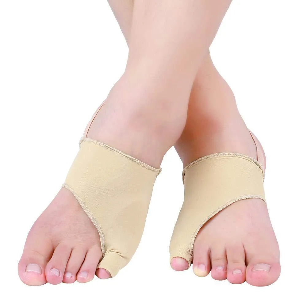 Nylon SE little toe triangle divider with TPU construction shown separating fourth and fifth toes