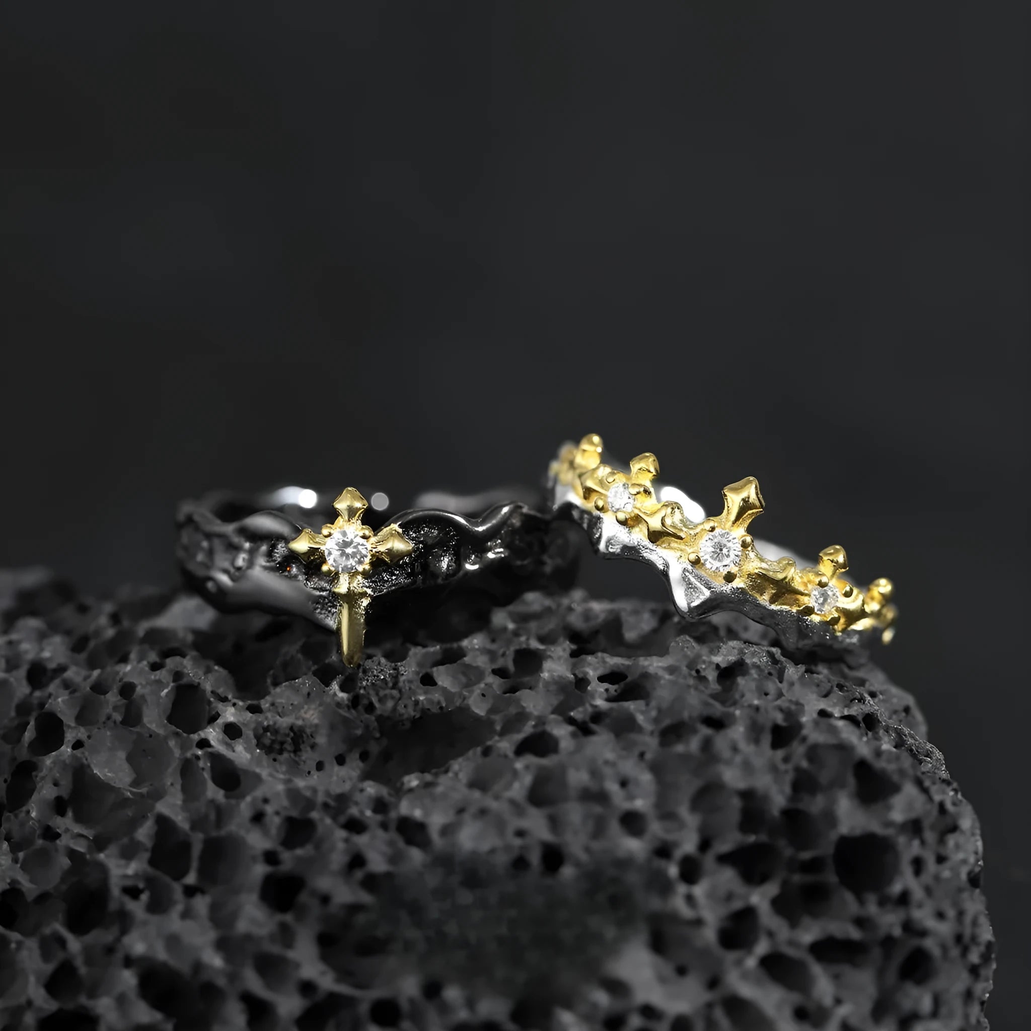 Princess Knight adjustable silver couple ring with minority design in electroplated finish