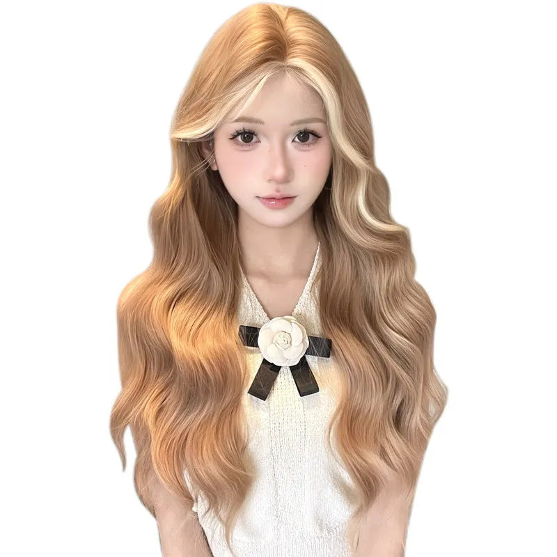 Long curly synthetic wig in American highlight gold colour with a natural one-word lace front.