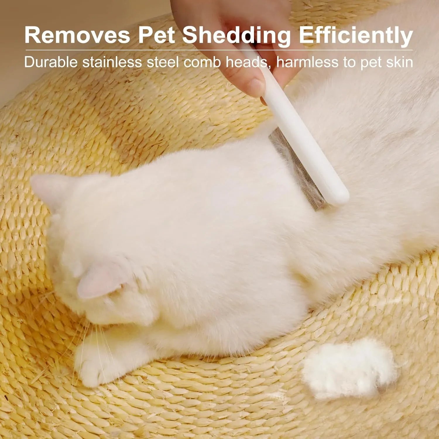 Green and white stainless steel cat combs with rounded teeth for gentle pet grooming