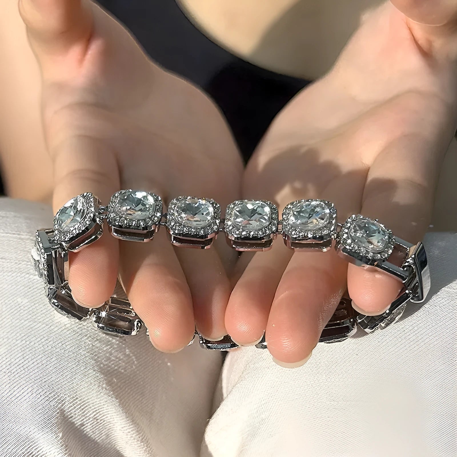 Hip-hop unisex full diamond geometric alloy bracelet in 18CM size on white background