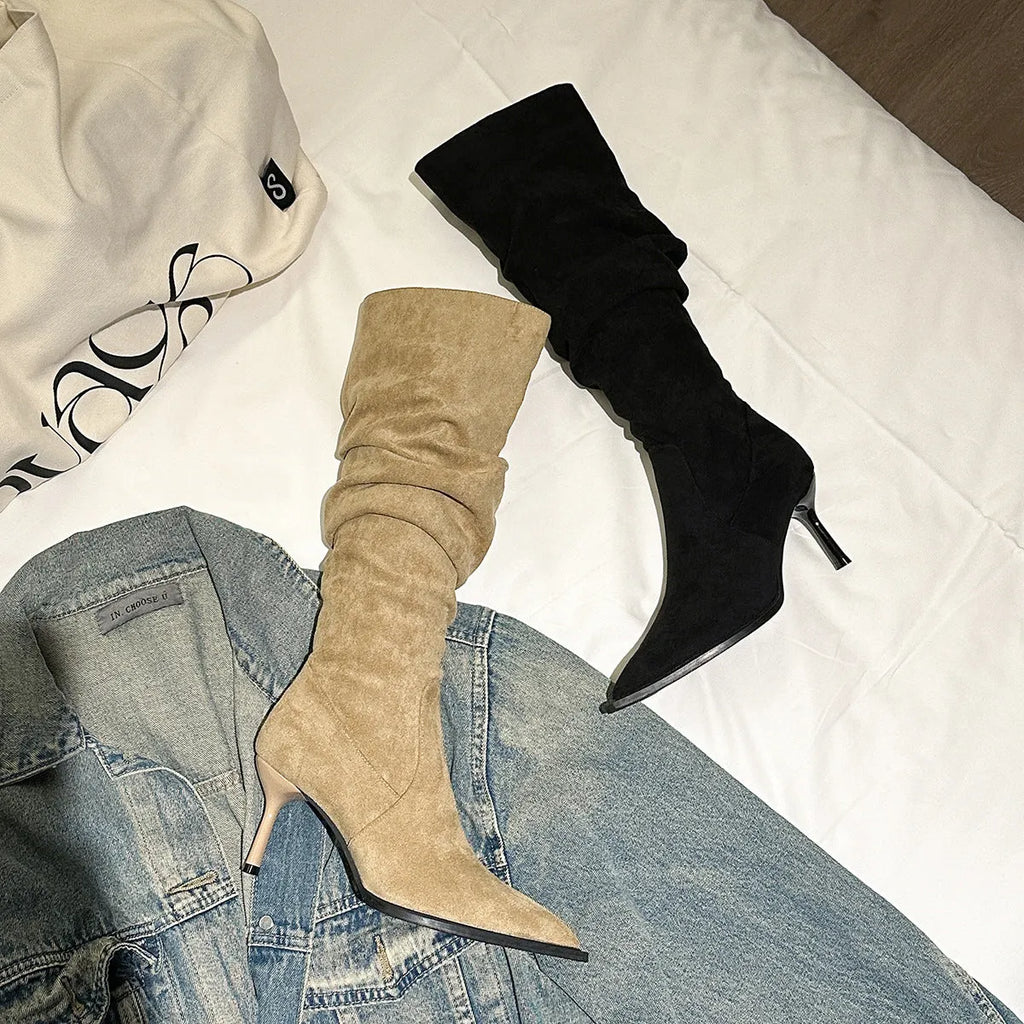 Women's pointed toe skinny boots below the knee in black artificial PU with side zipper and high heel