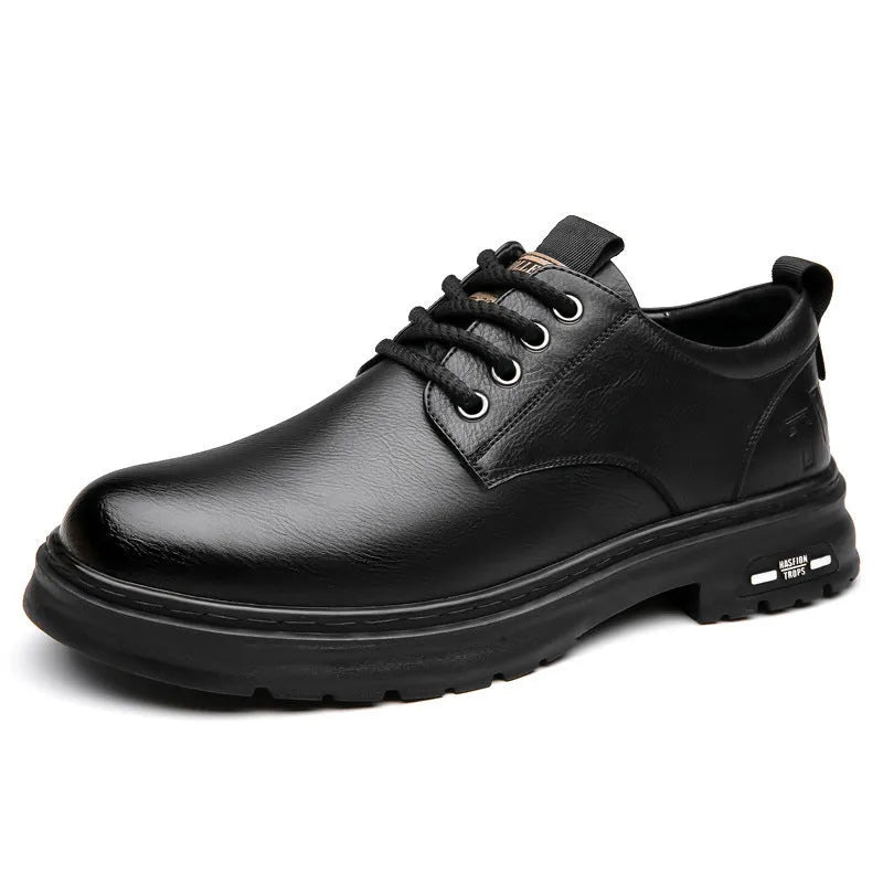 Men's retro brown casual shoes with round toe and visible stitching on artificial PU upper