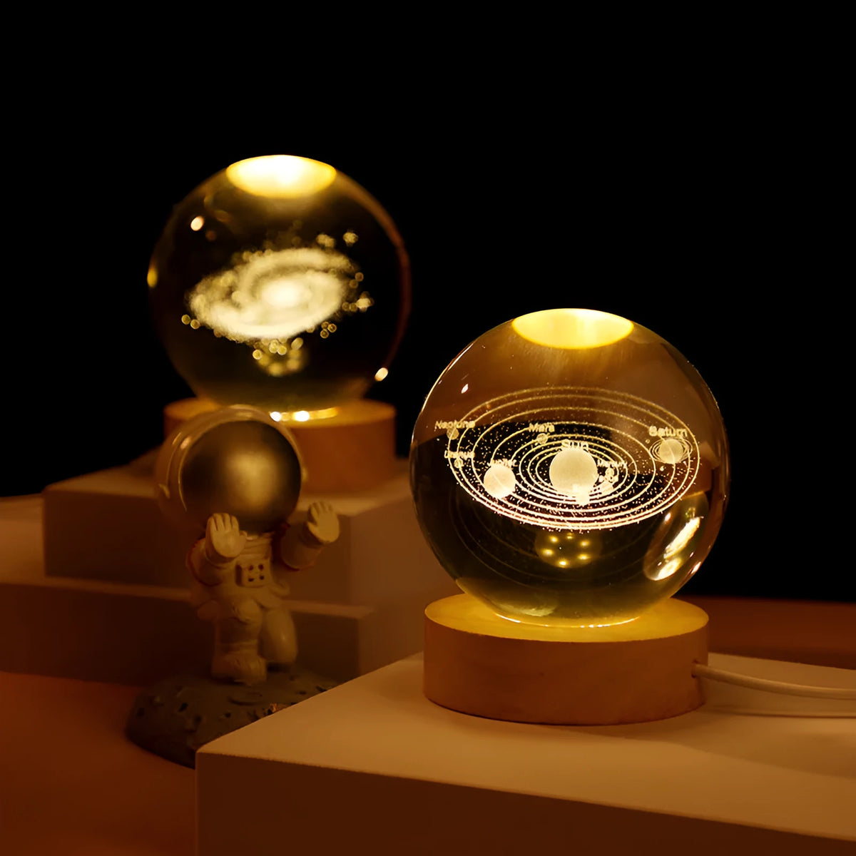 Luminous crystal ball night light on wooden base with astronaut figurine, 6cm or 8cm ball, USB plug-in desktop ornament
